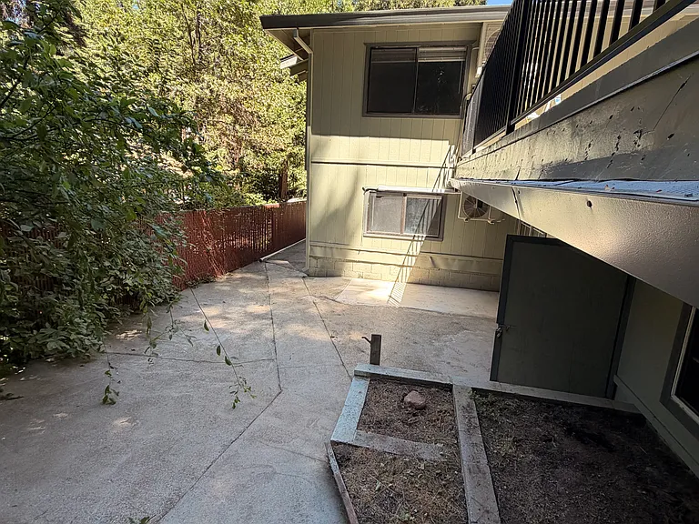 2926 Piazza Ct #2 — Photo 24