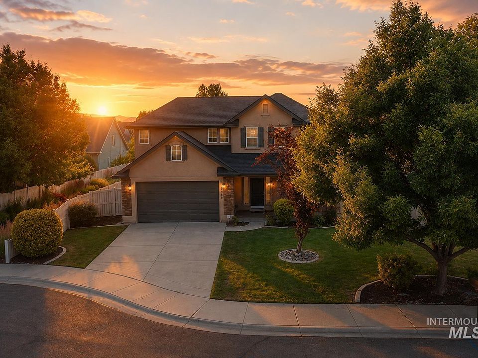 1st image of 2946 N Christian Way