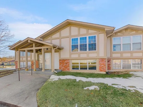 1440 NW 64th Ter, Kansas City, MO 64118