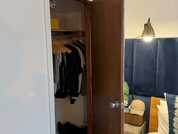 4th image of 8 Wild Ave