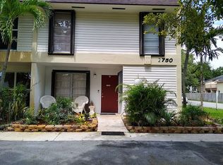 2750 N 34th Ave, Hollywood, FL 33021