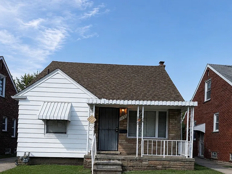7633 Fielding St — Photo 2