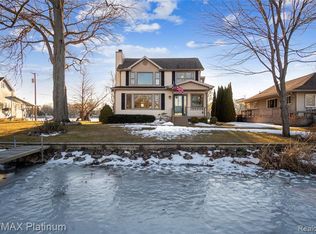 10175 Imus Rd, Pinckney, MI 48169