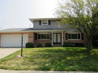 6620 N Cobblestone Ct, Peoria, IL