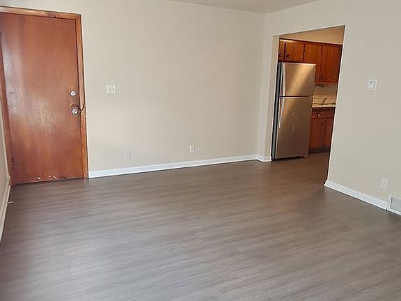 5th image of 2229 7th Ave APT 3