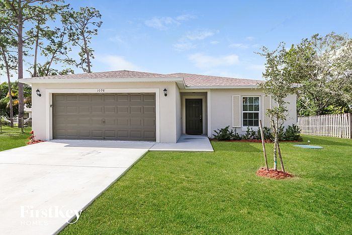 1st image of 1098 SW Sarto Ln