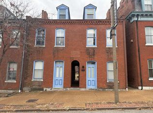 906 Russell Blvd, Saint Louis, MO