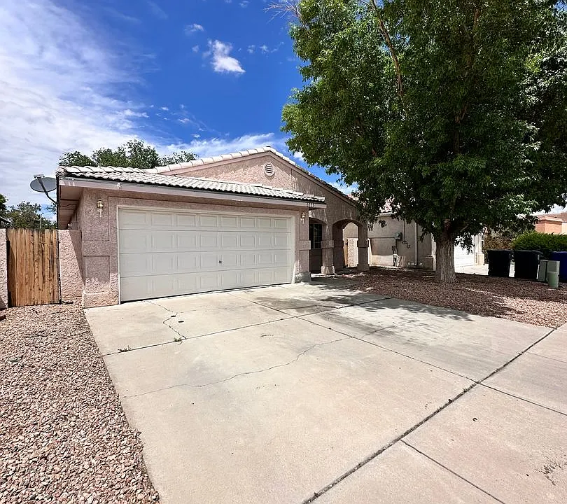 6535 Tierra Prieta Ave NW