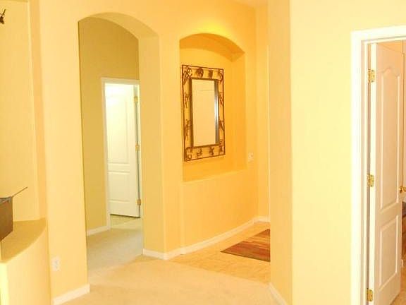 3rd image of 965 W Leatherleaf Dr