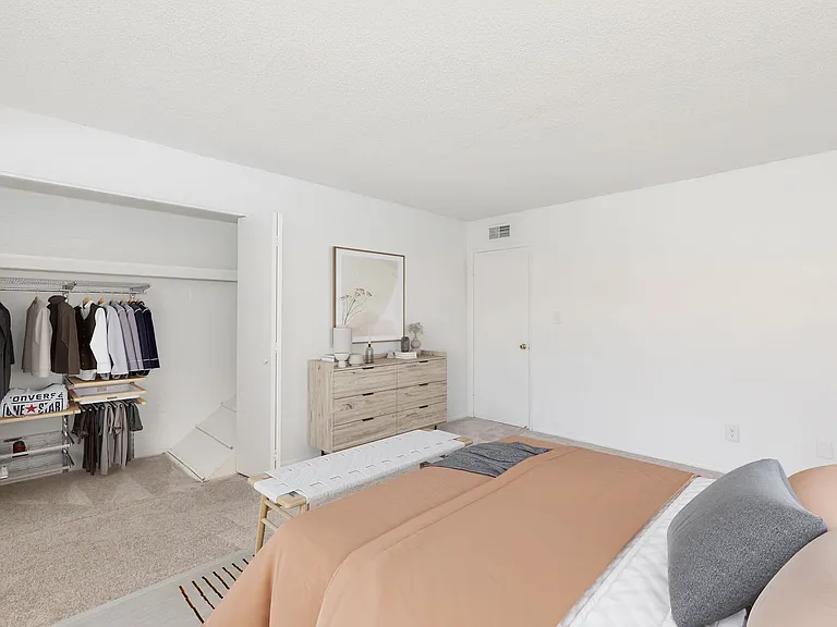 5726 N Black Canyon Hwy — Photo 15