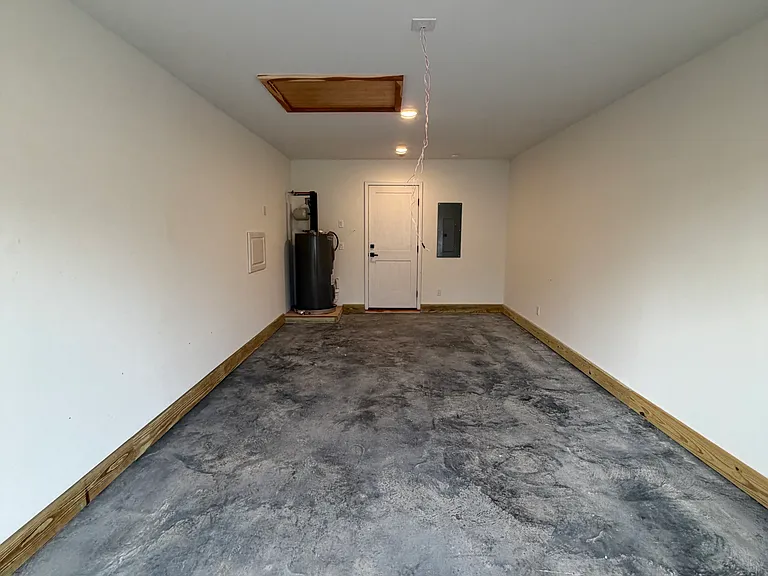 247 Poplar Ave — Photo 6