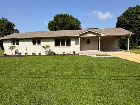 125 Todd St, Martin, TN 38237