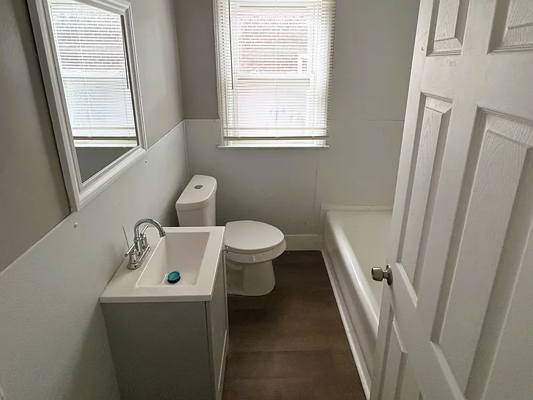 5292 Dickerson St — Photo 6