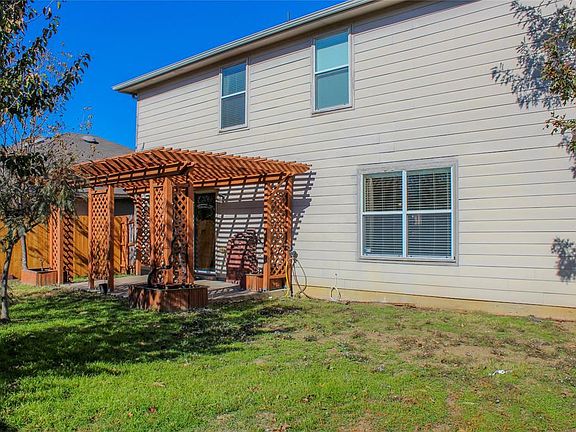 3rd image of 1345 Falcon Dr