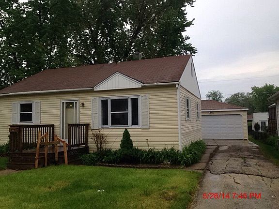 2nd image of 111 N Orchard Ave