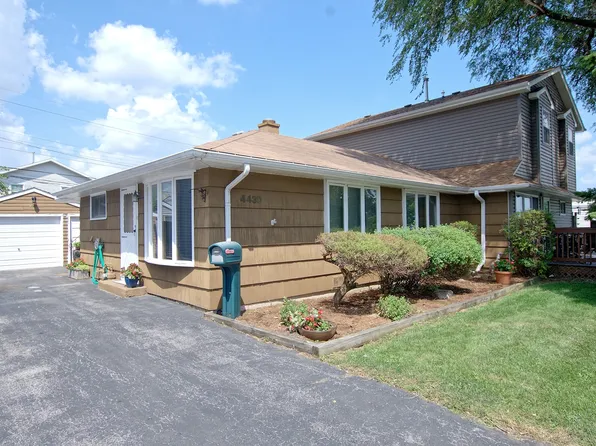4430 W 87th Pl #4430, Hometown, IL 60456
