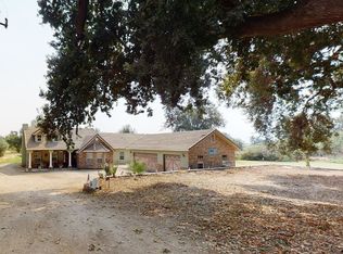 17265 E Trimmer Springs Rd, Sanger, CA 93657