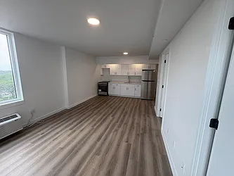 3109 Buhre Avenue, #8G