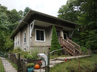 8 Upton St, Fitchburg, MA 01420