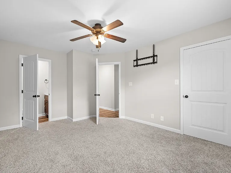 1709 Evans Rd #A — Photo 27