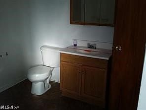 4th image of 137 Grove Dr