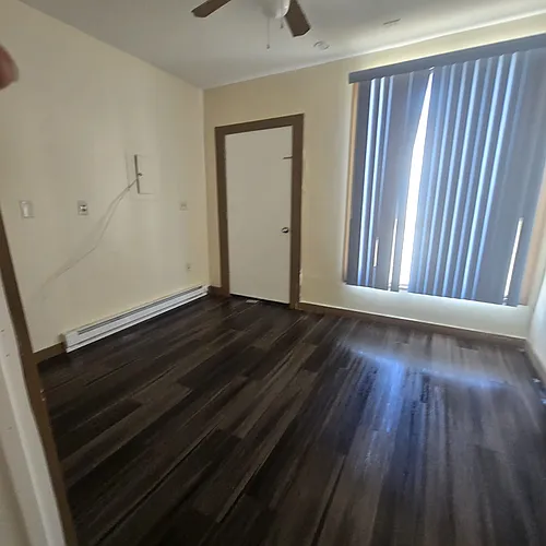 37 Main St #3 Photo 1