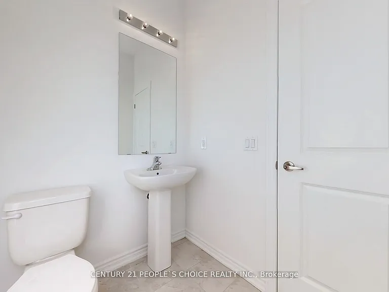 37 Drainie St — Photo 9