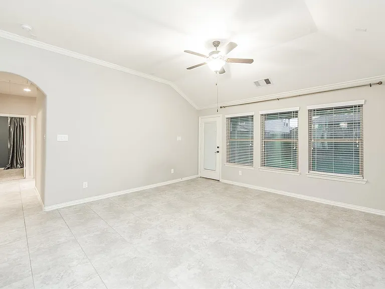 17919 Banbury Green Ln — Photo 12
