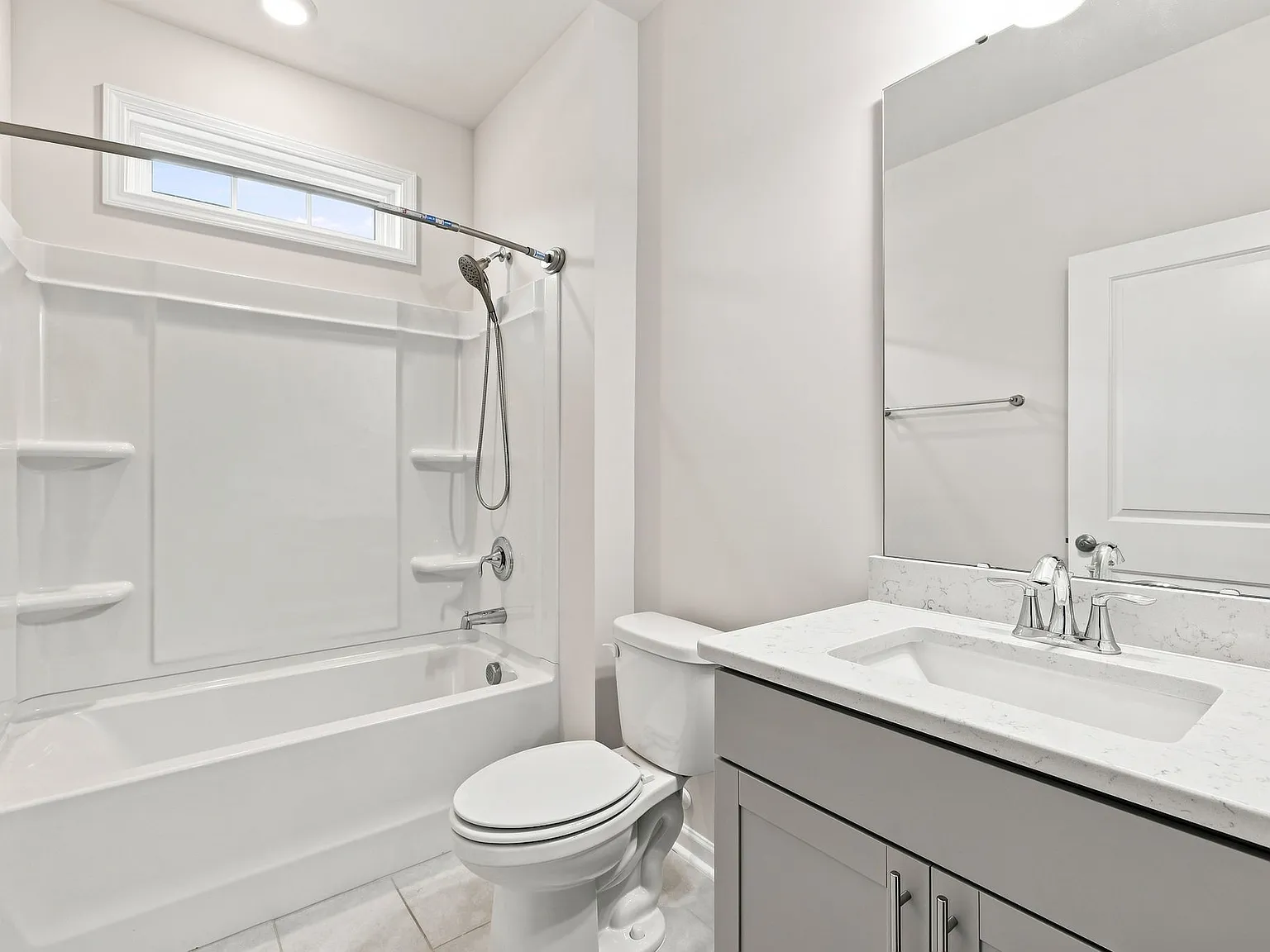 3 bed, 2529 sqft, $2,600 — Photo 4