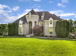 5537 Hawks Landing Dr, Arrington, TN 37014