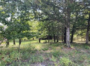 58 Ridgewood Dr, Linn Valley, KS 66040