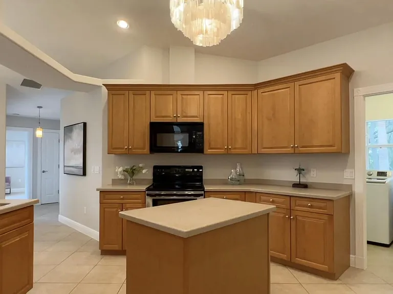 2035 Cannolot Blvd — Photo 9