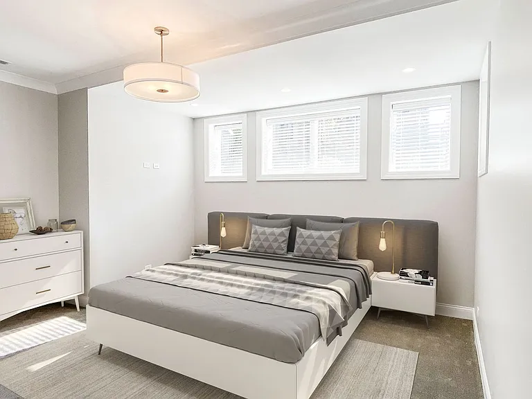 3345 N Kenmore Ave #1 — Photo 3