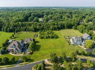 9480 Pleasant View Ln, Zionsville, IN 46077