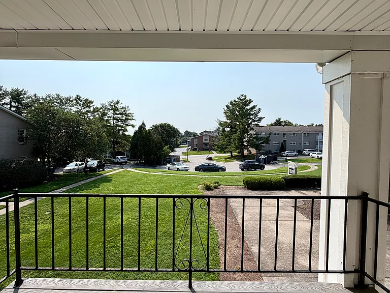163 Lakeshore Dr #A21 — Photo 9