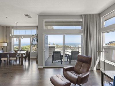 132 Cliff Swallow Ct, Brisbane, CA, 94005