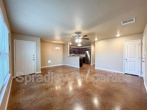 2nd image of 1525 Vani Ct