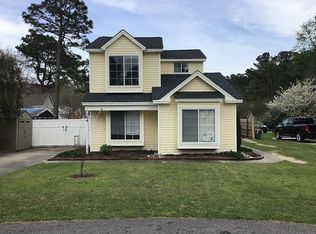 104 Lotus Ct, Summerville, SC 29486