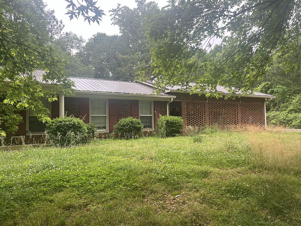 1st image of 175 Campbell Crescent Cir