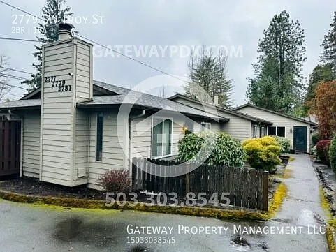 2779 SW Troy St Photo 1