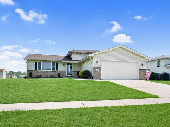 1447 W 84th Ave, Merrillville, IN 46410