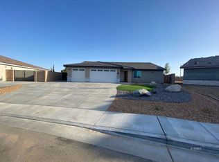 1129 Via Flore Way, Ridgecrest, CA 93555