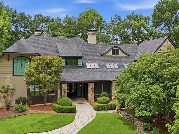 2401 Spalding Dr, Sandy Springs, GA 30350