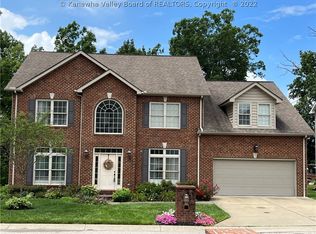 112 Gettysburg Rd, South Charleston, WV 25309