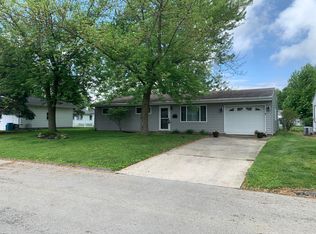 211 N Rauthland Ave, Wapakoneta, OH 45895