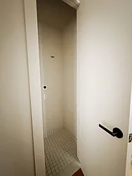 Rented by Artur Gutman, LREB