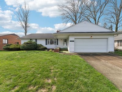 229 Vassar Ave, Elyria, OH, 44035