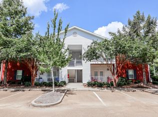 53 Private Road 3057 APT 8, Oxford, MS 38655