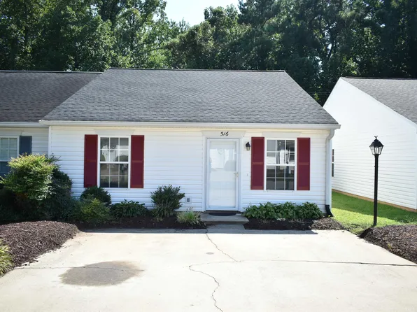 516 Campsen Villa Ct, Spartanburg, SC 29301