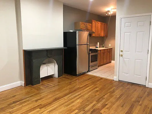 Rented by Keller Williams NYC | media 14